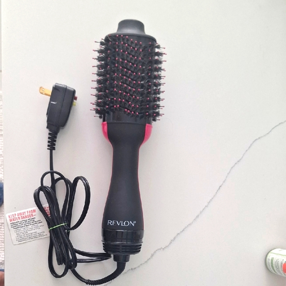 Revlon Volumizer Dryer/Brush